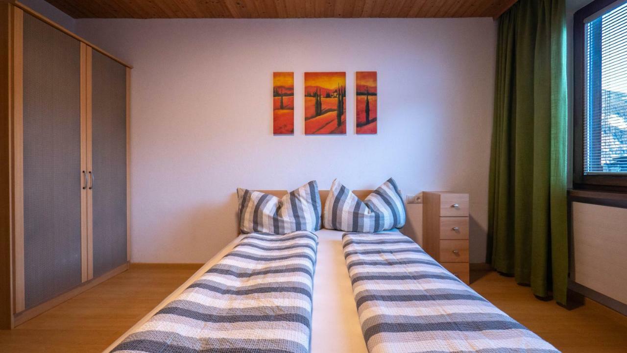 Ferienhaus Krismer フューゲン エクステリア 写真